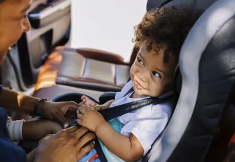 Staying Safe and Legal: Navigating Illinois Car Seat Laws by Height and Weight in 2023